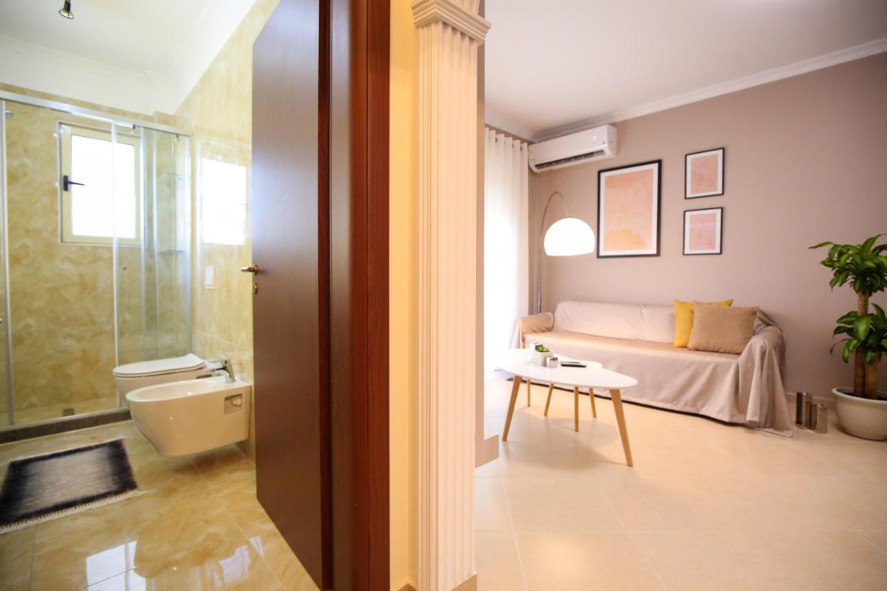 Tafa Deluxe Apartment Vlorë Екстериор снимка